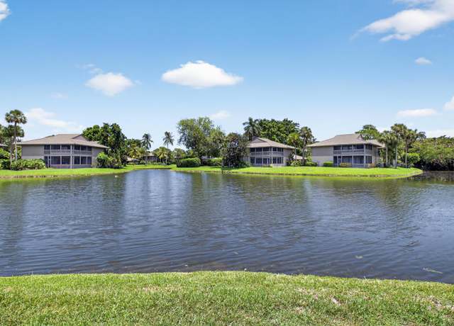 Property at 19884 Planters Blvd Unit D, Boca Raton, FL 33434, 3 beds, 2 baths