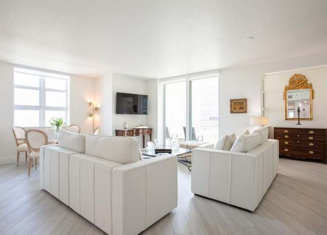 Property at 403 S Sapodilla Ave #604, West Palm Beach, FL 33401, 3 beds, 2.5 baths