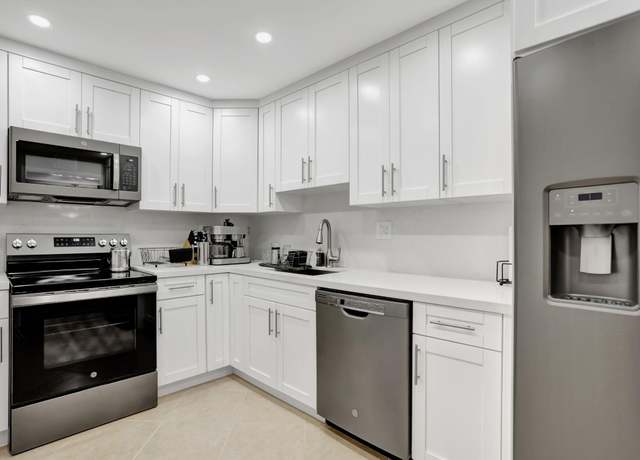 Property at 10777 W Sample Rd #505, Coral Springs, FL 33065, 2 beds, 2 baths