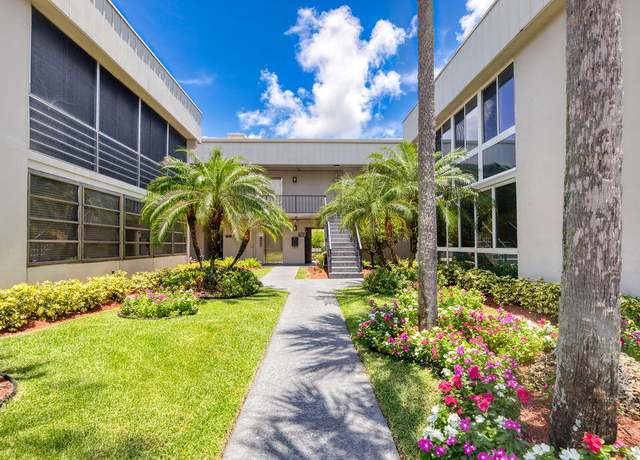 Property at 157 Capri D, Delray Beach, FL 33484, 2 beds, 2 baths