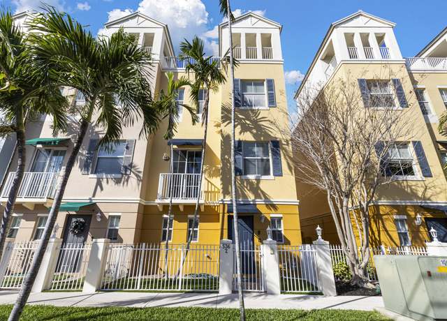 Property at 536 NE 7th Ave #2, Fort Lauderdale, FL 33301, 2 beds, 3.5 baths