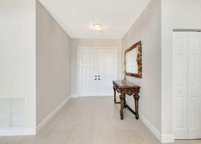 Property at 6453 Kirsten Way, Lake Worth, FL 33467, 4 beds, 3 baths