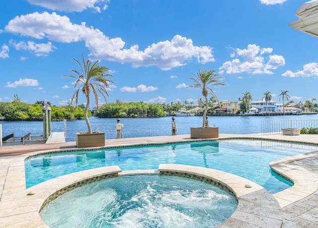 Property at 655 Castilla Ln, Boynton Beach, FL 33435, 3 beds, 2.5 baths