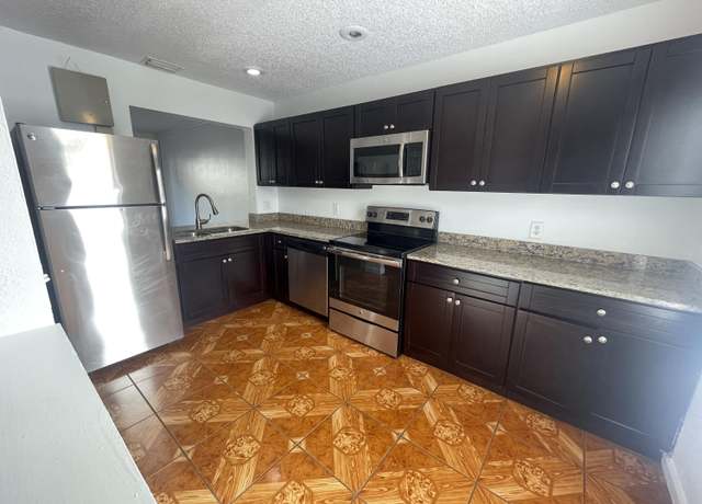 Property at 5089 Breckenridge Pl #23, West Palm Beach, FL 33417, 2 beds, 1.5 baths