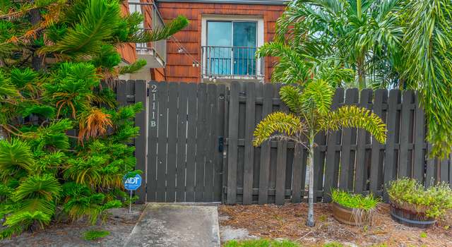 Photo of 2111 White Pine Cir Unit B, Greenacres, FL 33415