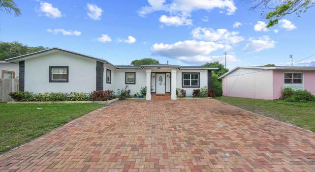 Photo of 3690 Kewanee Rd, Lake Worth, FL 33462