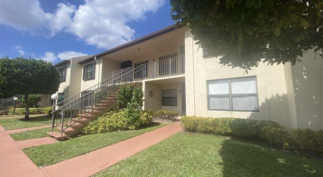 Photo of 7867 Willow Spring Dr #814, Lake Worth, FL 33467