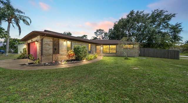 Photo of 298 SW Airview Ave, Port Saint Lucie, FL 34984