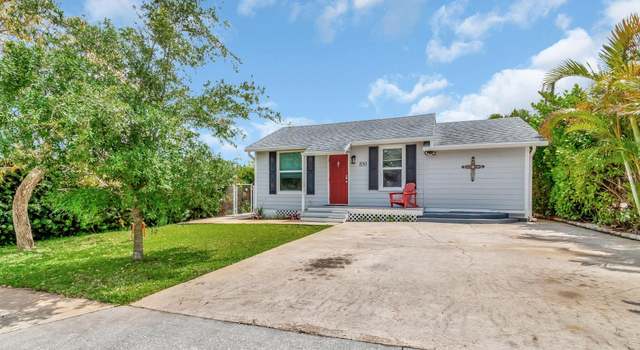 Photo of 850 Green Street St, West Palm Beach, FL 33405