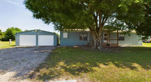 Photo of 1089 Bay Dr NW, Moore Haven, FL 33471