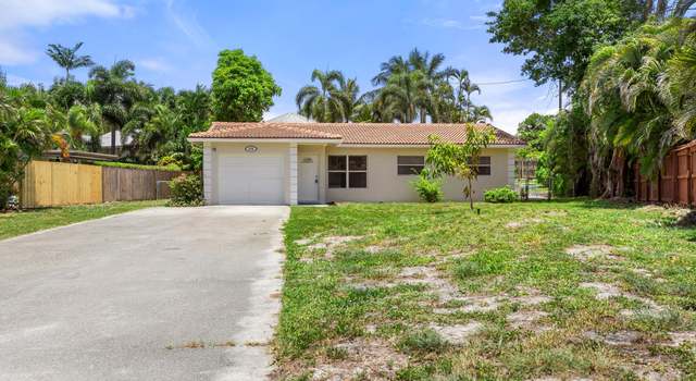 Photo of 215 NW 35th St, Boca Raton, FL 33431