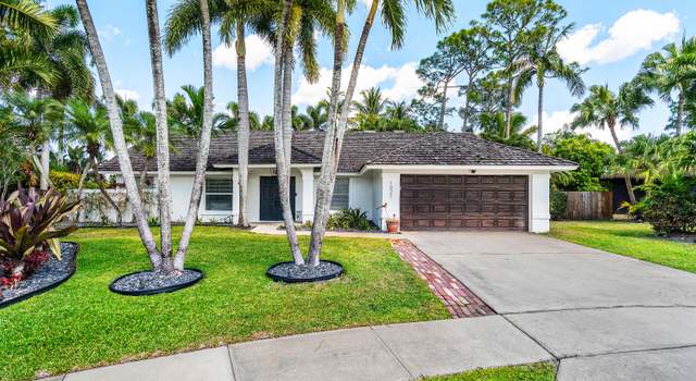 Photo of 1021 Corallita Ct, Wellington, FL 33414