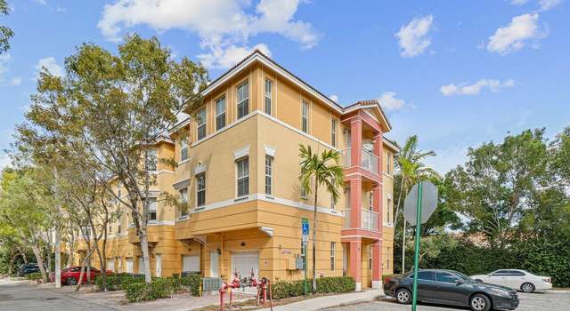 Photo of 2048 Shoma Dr, Royal Palm Beach, FL 33414