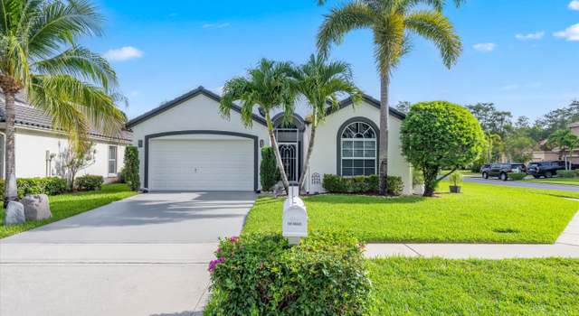 Photo of 1664 Oak Berry Cir, Wellington, FL 33414