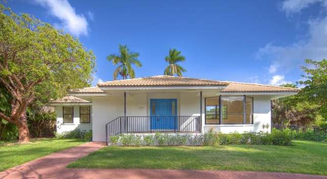 Photo of 314 Beach Curve Rd, Lantana, FL 33462