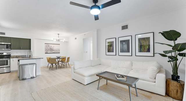 Photo of 6378 Emerald Dunes Dr #204, West Palm Beach, FL 33411