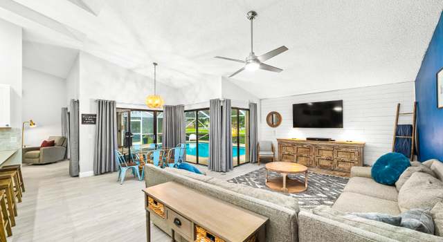 Photo of 14558 Autumn Ave, Wellington, FL 33414