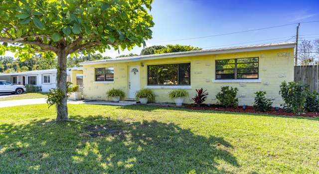 Photo of 4318 S Mary Cir, Palm Beach Gardens, FL 33410