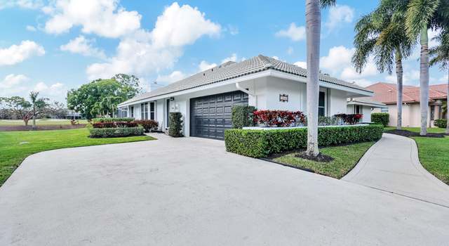 Photo of 15840 Meadow Wood Dr, Wellington, FL 33414
