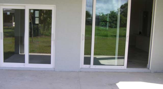 Photo of 1141 SW Sudder Ave SW, Port Saint Lucie, FL 34953