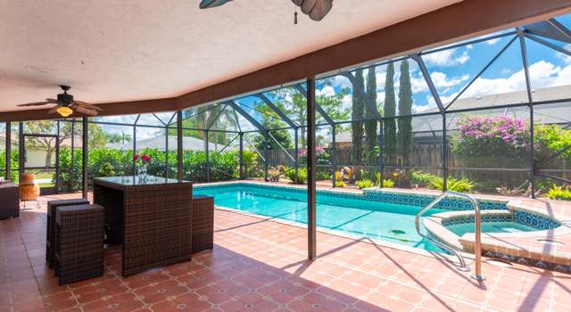 Photo of 13764 Barberry Dr, Wellington, FL 33414