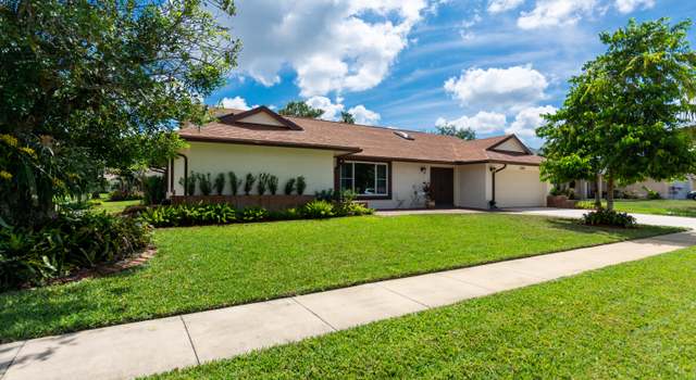 Photo of 13764 Barberry Dr, Wellington, FL 33414