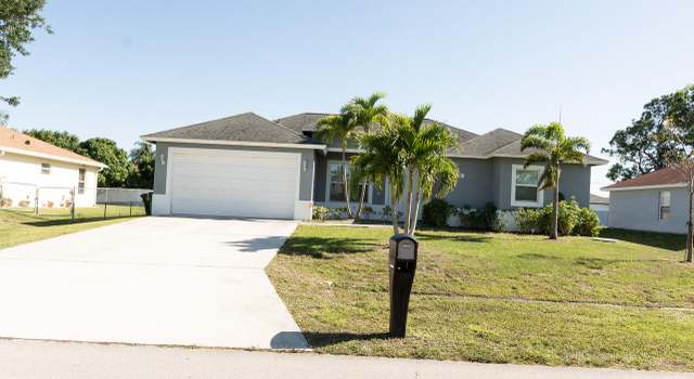 Photo of 556 SW Whitmore Dr, Port Saint Lucie, FL 34984