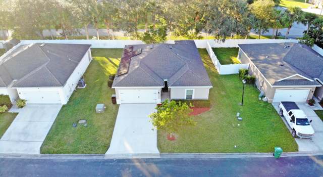 Photo of 5206 Oakland Lake Cir, Fort Pierce, FL 34951