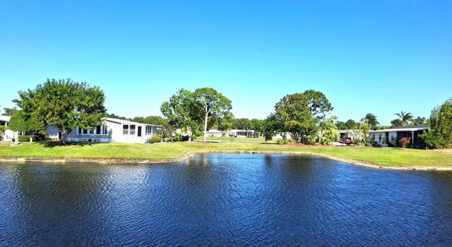 Photo of 8214 E Bitterbush Ln, Port Saint Lucie, FL 34952