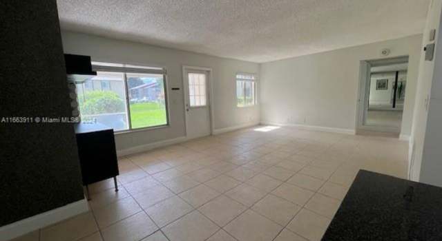 Photo of 307 Pine Ridge Cir Unit C1, Greenacres, FL 33463