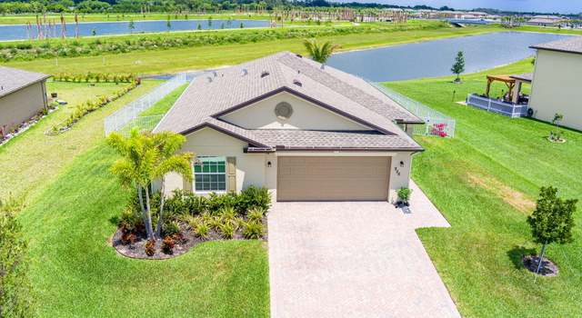 Photo of 956 Bent Creek Dr, Fort Pierce, FL 34947