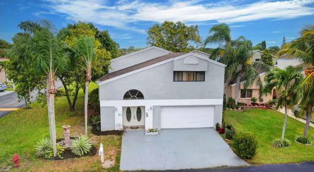 Photo of 2 Dalton Pl, Boynton Beach, FL 33426