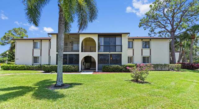 Photo of 302 Knotty Pine Cir Unit D-1, Greenacres, FL 33463