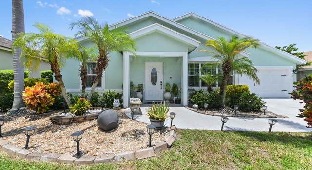 Photo of 1177 Hatteras Cir, Greenacres, FL 33413