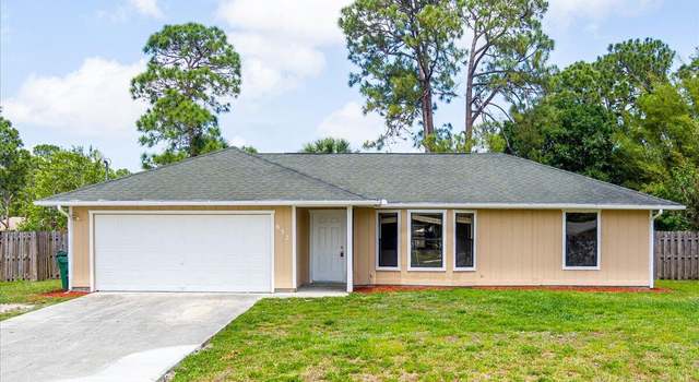 Photo of 657 NW Marion Ave, Port Saint Lucie, FL 34983