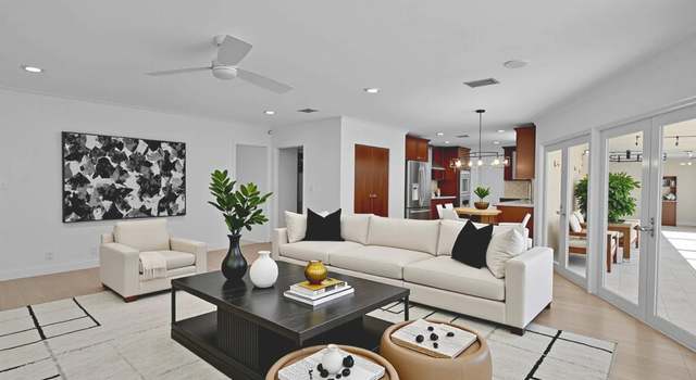 Property at 6769 Entrada Pl, Boca Raton, FL 33433, 4 beds, 2.5 baths