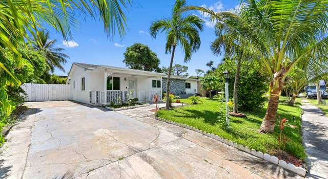 Photo of 5574 Lake Geneva Dr, Lake Worth, FL 33461