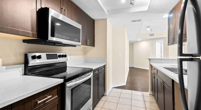 Photo of 4197 N Haverhill Rd #204, West Palm Beach, FL 33417
