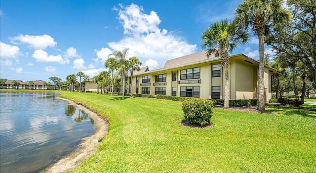 Photo of 14 Plantation Dr #105, Vero Beach, FL 32966