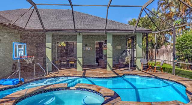 Photo of 1646 Wiltshire Village Dr, Wellington, FL 33414