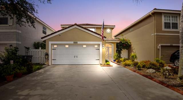 Photo of 7769 Springfield Lake Dr, Lake Worth, FL 33467