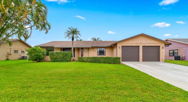 Photo of 108 Malaga St, Royal Palm Beach, FL 33411