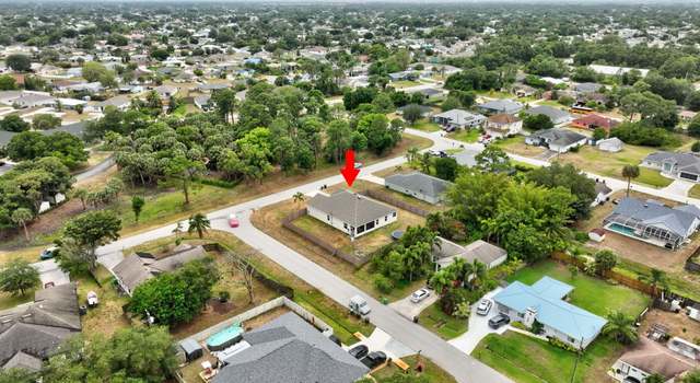 Photo of 1721 SW Dove Ln, Port Saint Lucie, FL 34953