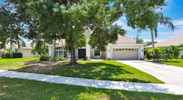 Photo of 3451 SW Islesworth Cir, Palm City, FL 34990