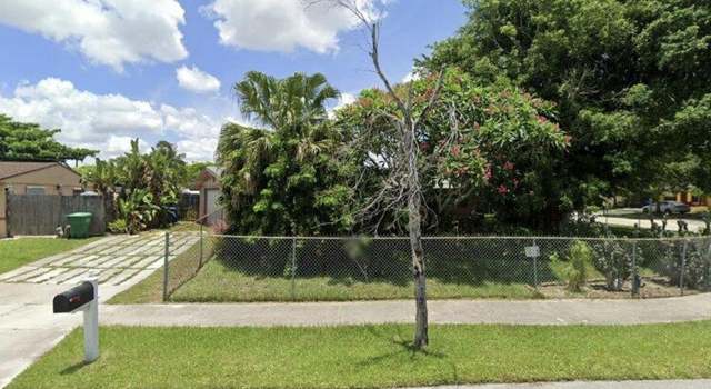 Photo of 4715 SW 23rd St, Fort Lauderdale, FL 33317