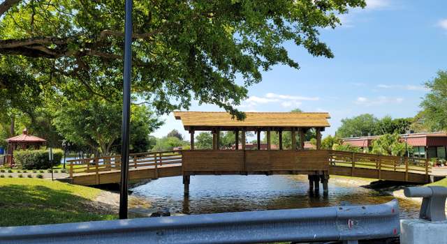 Photo of 345 Covered Bridge Blvd, Lake Worth, FL 33467