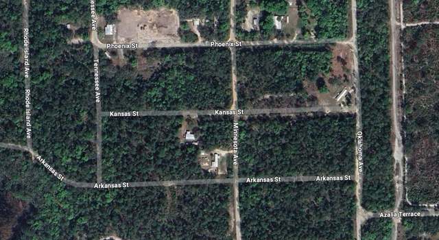 Photo of 110 Kansas St, Satsuma, FL 32189