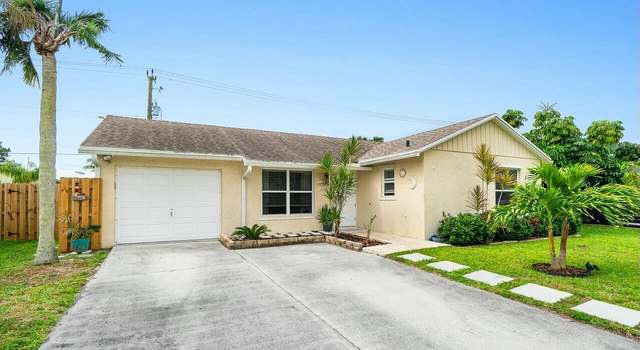 Photo of 121 Deerfield Dr, Jupiter, FL 33458