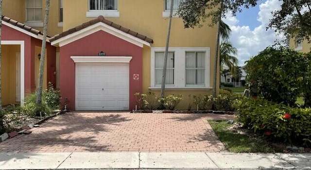 Photo of 2270 Shoma Dr, Royal Palm Beach, FL 33414