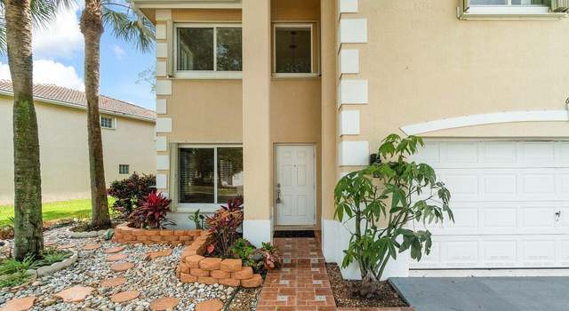 Photo of 6417 Willoughby Cir, Lake Worth, FL 33463